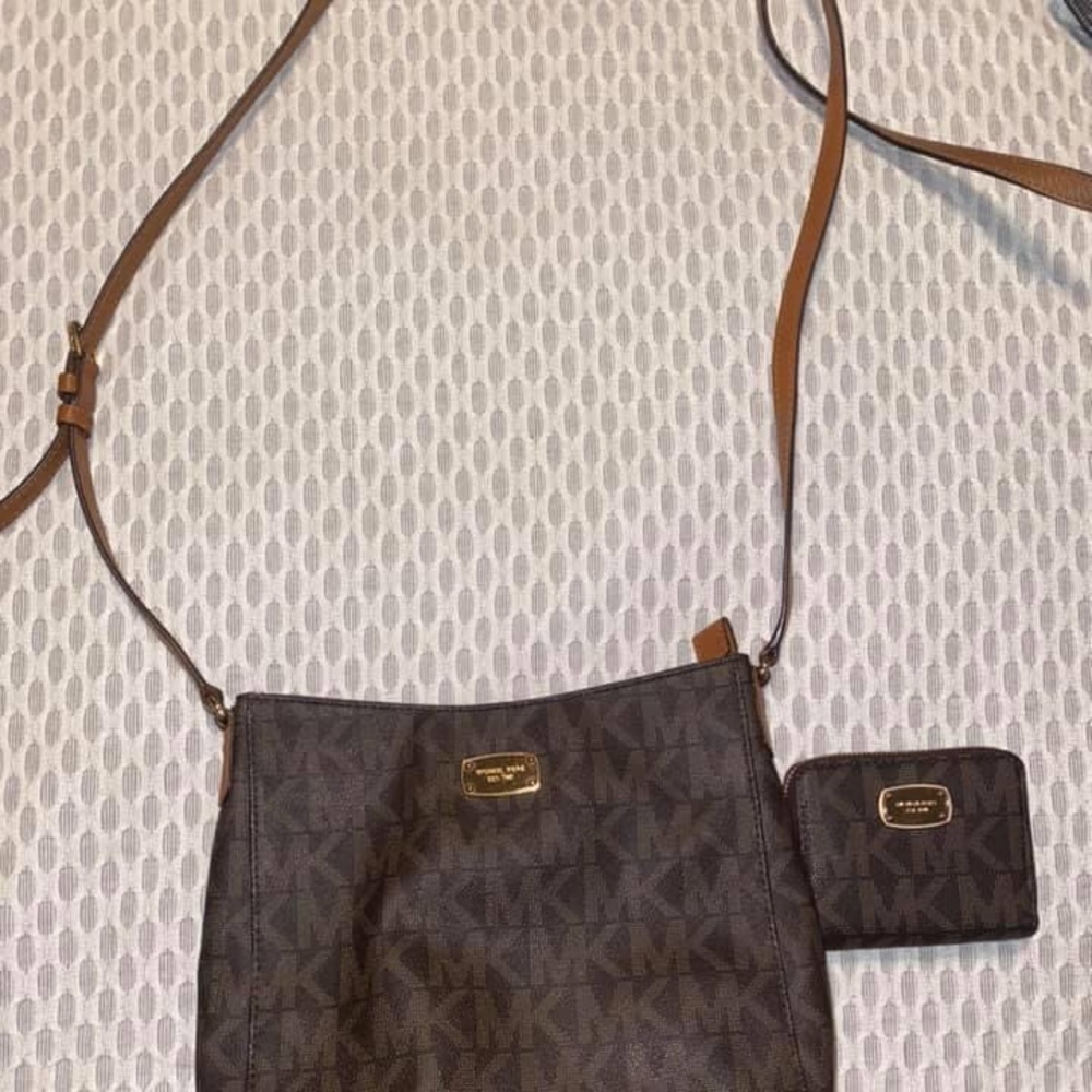 Mk bag and wallet